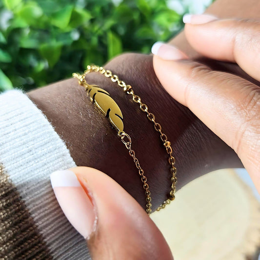 Beaded Gold Feather Charm Bracelet