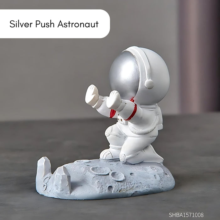 Out-of-This-World Astronaut Mobile Phone Holder