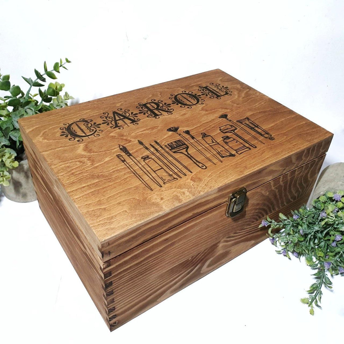 Personalised Art Box With Engraved Message, Gift Idea for Art Lovers,  Artists for Storing Paintbrushes or Pencils. 2 Sizes 